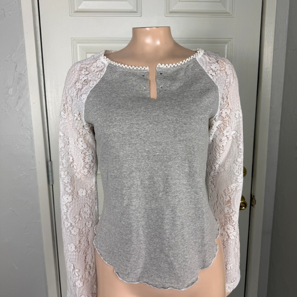 Vintage y2K XOXO Jeans Shirt Large Bell Sleeve Lace Baby Ringer Tee USA A19
